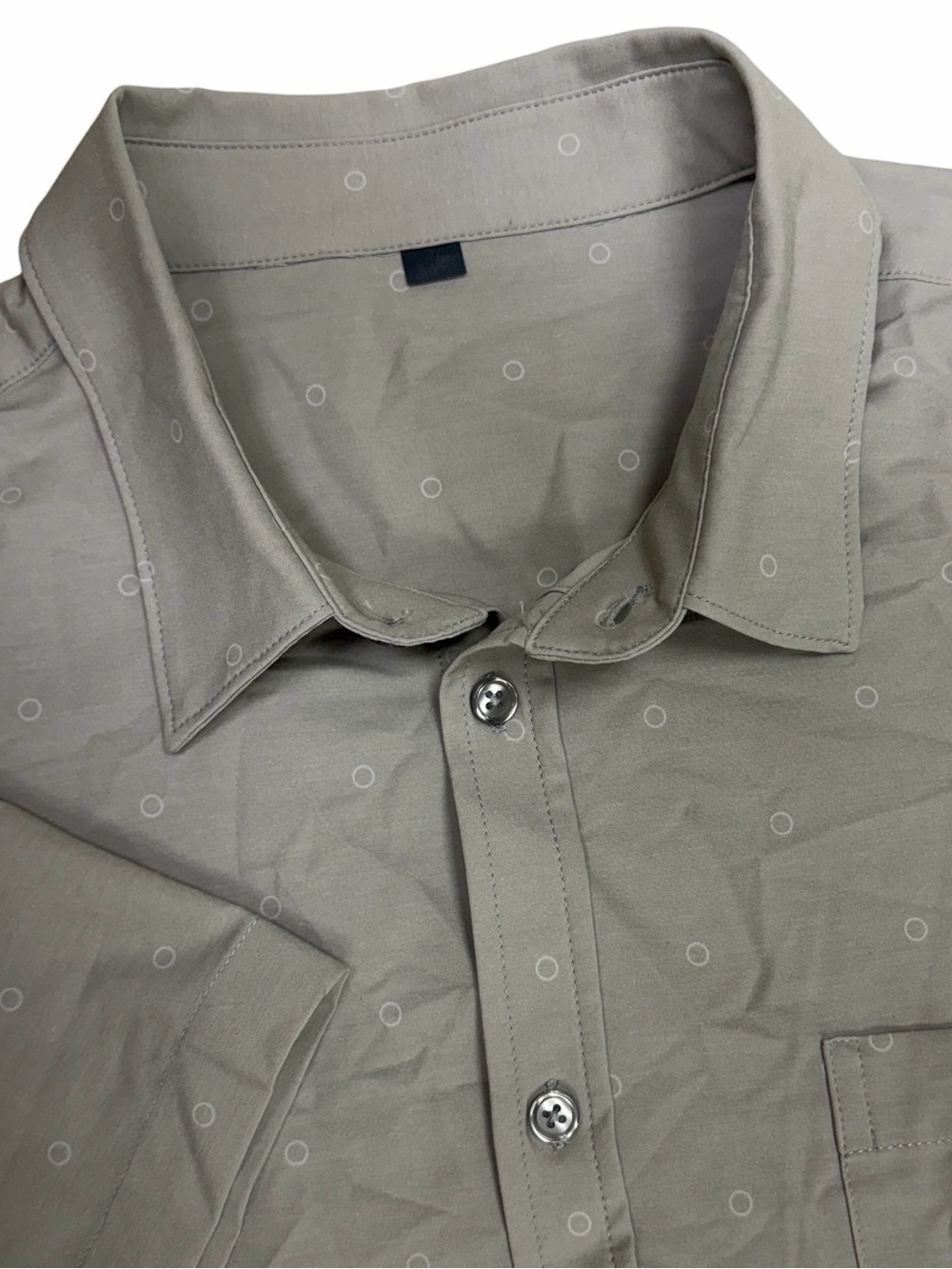 Vuori Shirt Men XL Grey Bridge Button Short Sleeve Golf Performance Stretch V184